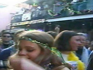 Girl Gets Fucked At Mardi Gras Free Gets Fucked Porn Video